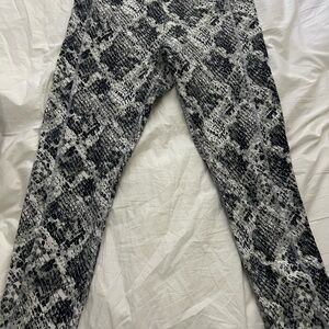 Vs Pink Snakeskin Print Leggings